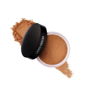 Laura Mercier Translucent Loose Setting Powder, 24HR Shine Control, Infused with Vitamins C + E, Soft Matte Finish, Normal to Oily Skin, 4 Shades for Virtually All Skin Tones, Holiday Gift Set(Translucent Medium Deep)